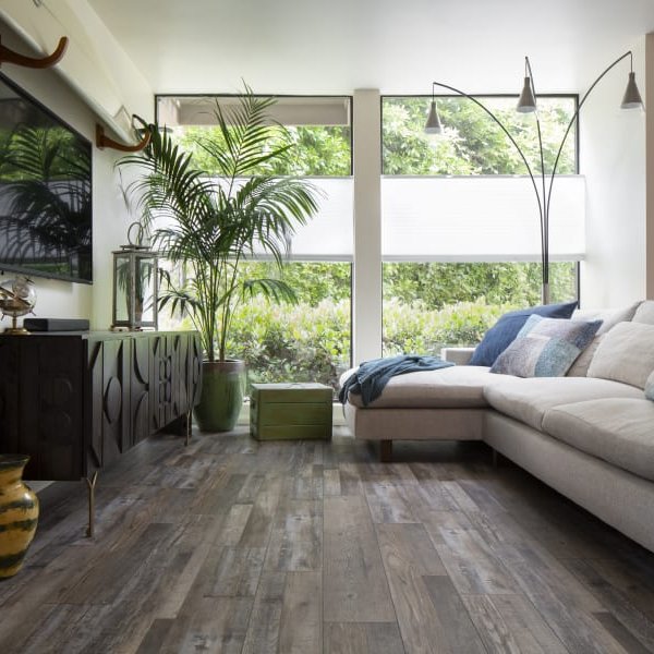 Solana Beach home with new vinyl flooring installed by Solana Flooring