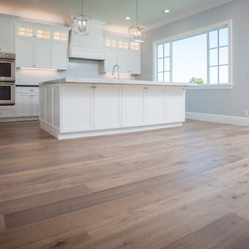 Kitchen flooring renovations by Solana Flooring